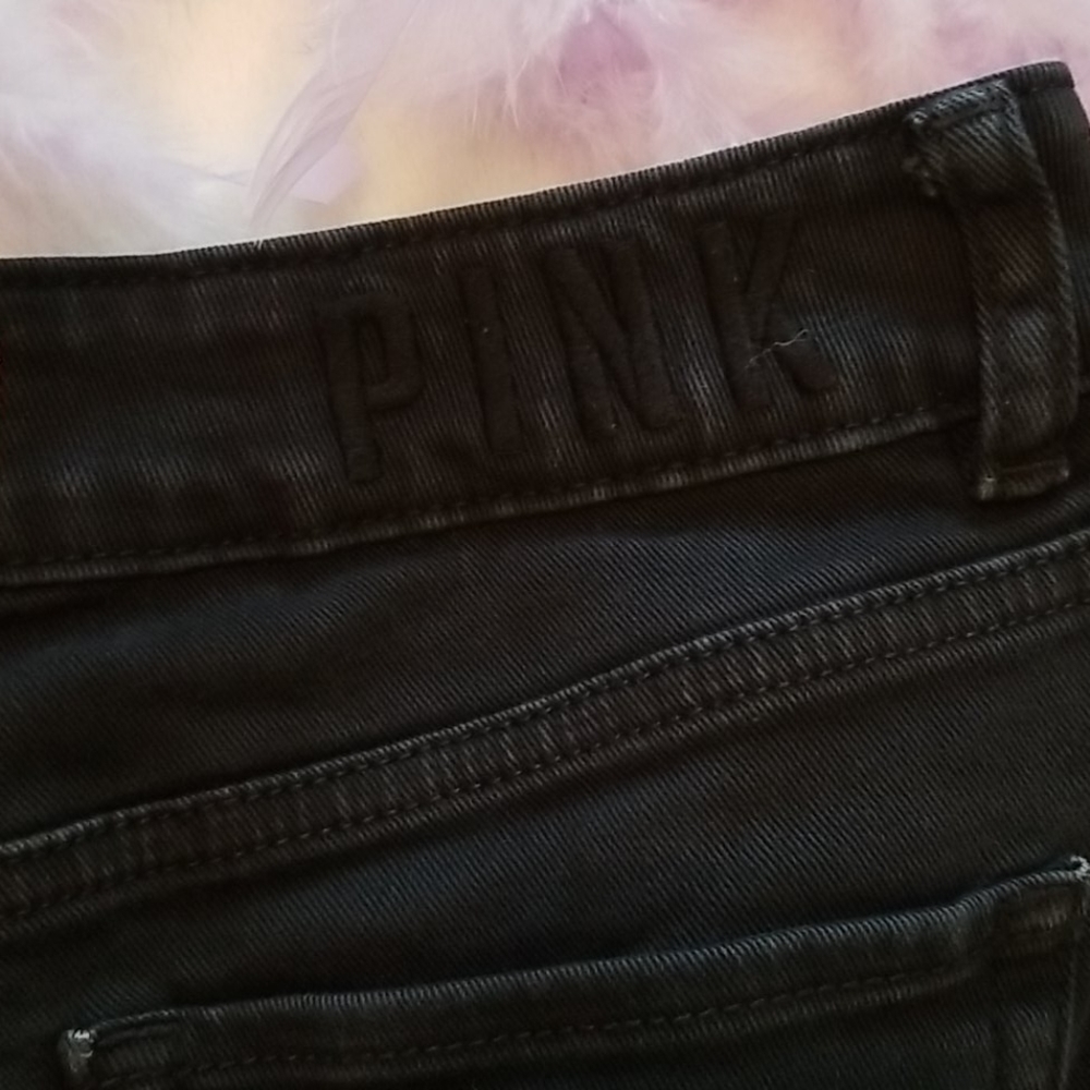 Women's PINK Victoria's Secret Black Shorts Size 4 - Picture 7 of 7
